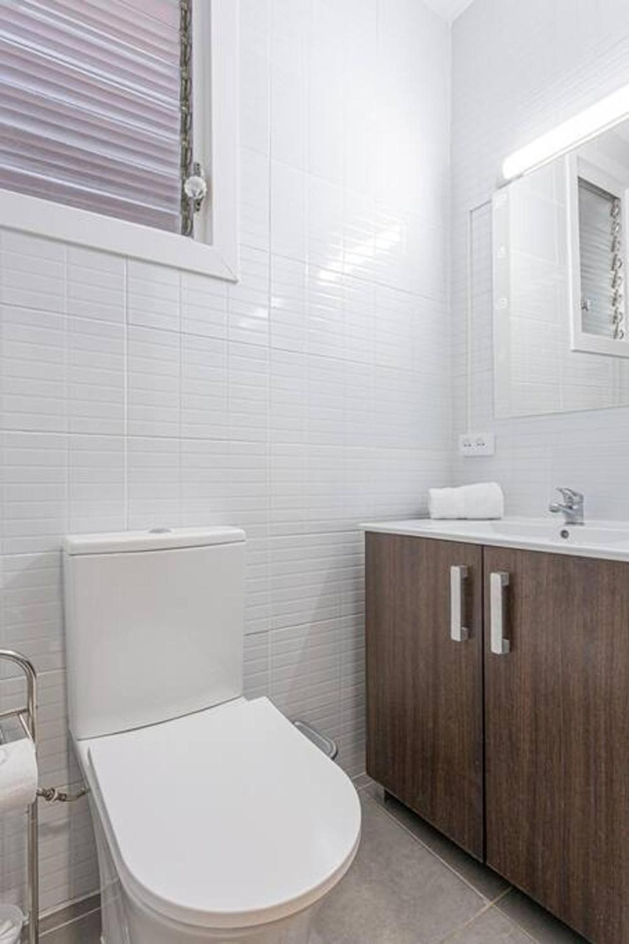Ferienwohnung Bright 3Bdr Near To The Metro L’Hospitalet de Llobregat Exterior foto